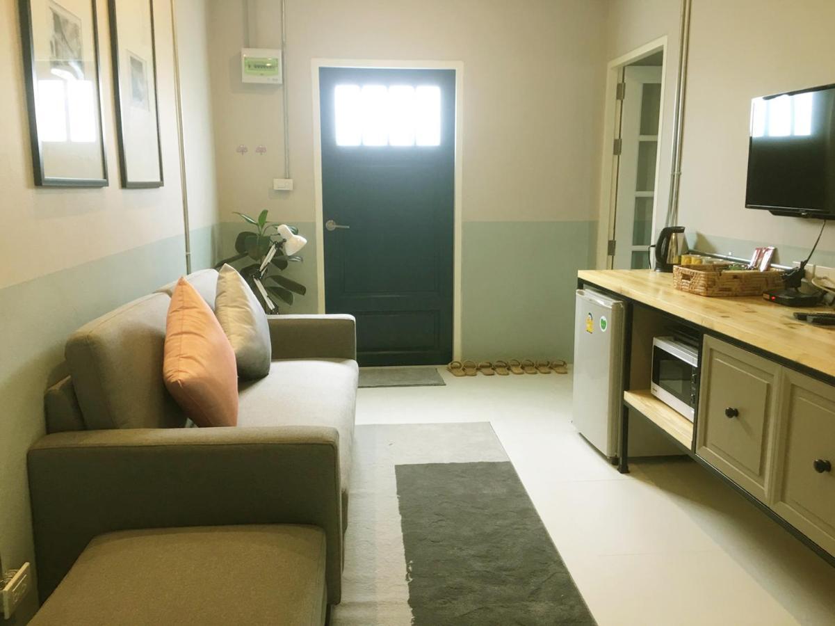 Snoozy Guesthouse Phuket Chambre photo